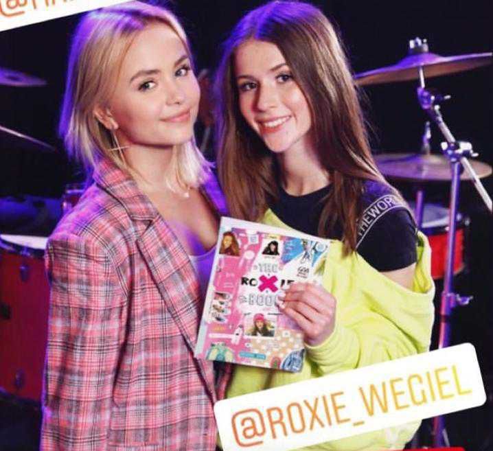 Roksana Węgiel wydała książkę The X Book