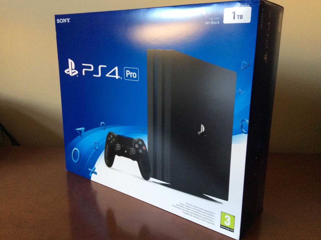 Mamy PS4 Pro. Pierwsze uruchomienie + kilka naszych fotek