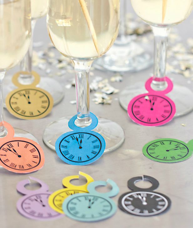 19 Fun and Easy DIY New Year’s Eve Party Ideas