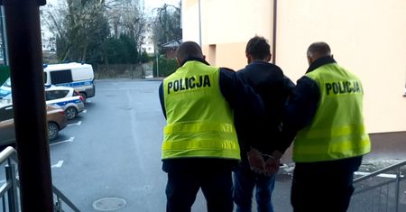 Policjanci zatrzymali nożownika