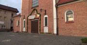 Pili alkohol w kościelnej kruchcie, a jeden z nich uderzył interweniującego księdza. Trzech 14-latków w rękach policji