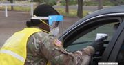 Gwardia Narodowa pomaga w przeprowadzaniu testów na koronawirusa w punktach drive-thru