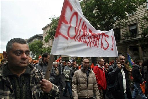 Węgrzy protestują przeciwko nietolerancji