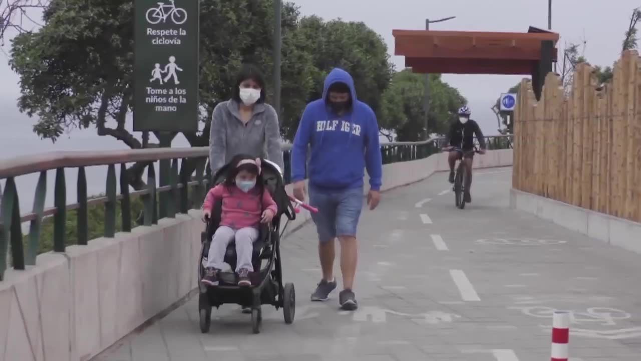 Ekologiczna ścieżka rowerowa w… centrum zatłoczonego miasta. Mieszkańcy Limy mogą zrelaksować się w otoczeniu przyrody