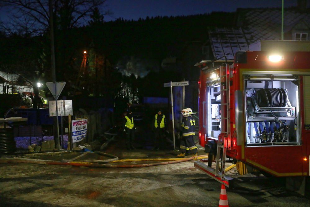 Prawie 200 pożarów; zginęły cztery osoby