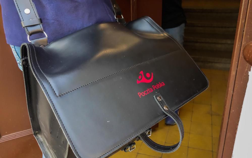 Poczta Polska zatrudniła ponad tysiąc pracowników sezonowych i szuka kolejnych