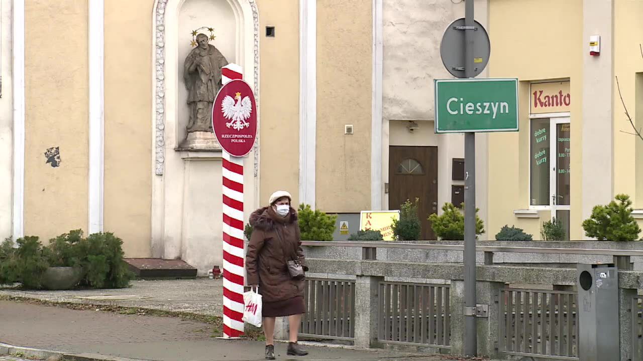 Czechy przedłużają ograniczenia pandemiczne. Trwa stan wyjątkowy, stoki pozostają otwarte