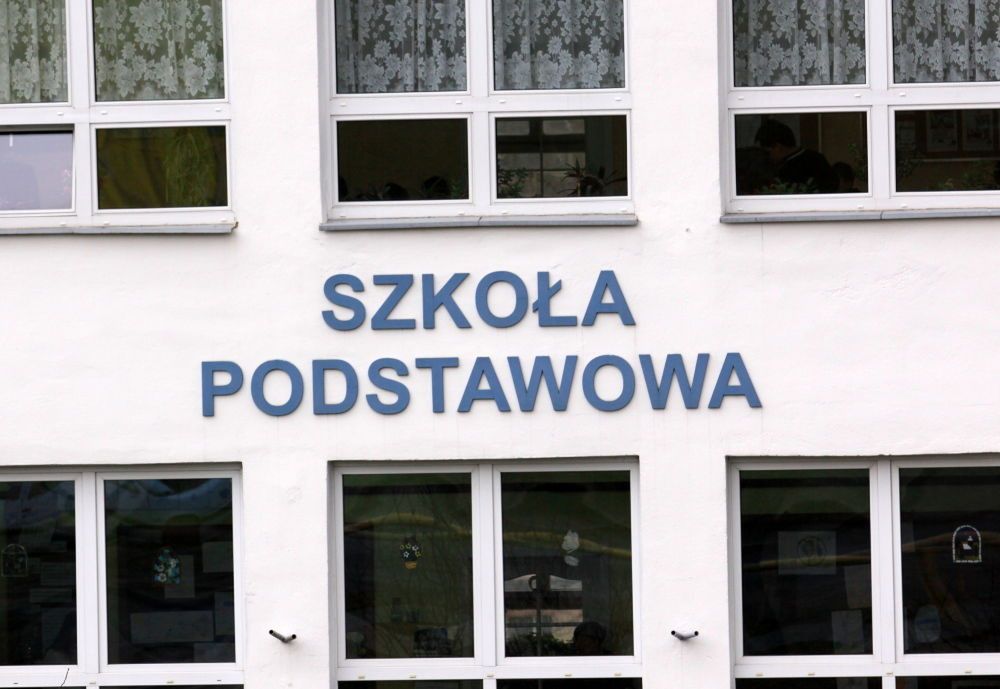 134 placówki oświatowe pracują w trybie mieszanym, a 43 w zdalnym