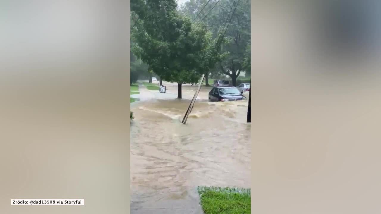 Gwałtowna ulewa przeszła nad Waszyngtonem. Niektóre ulice stolicy USA były nieprzejezdne