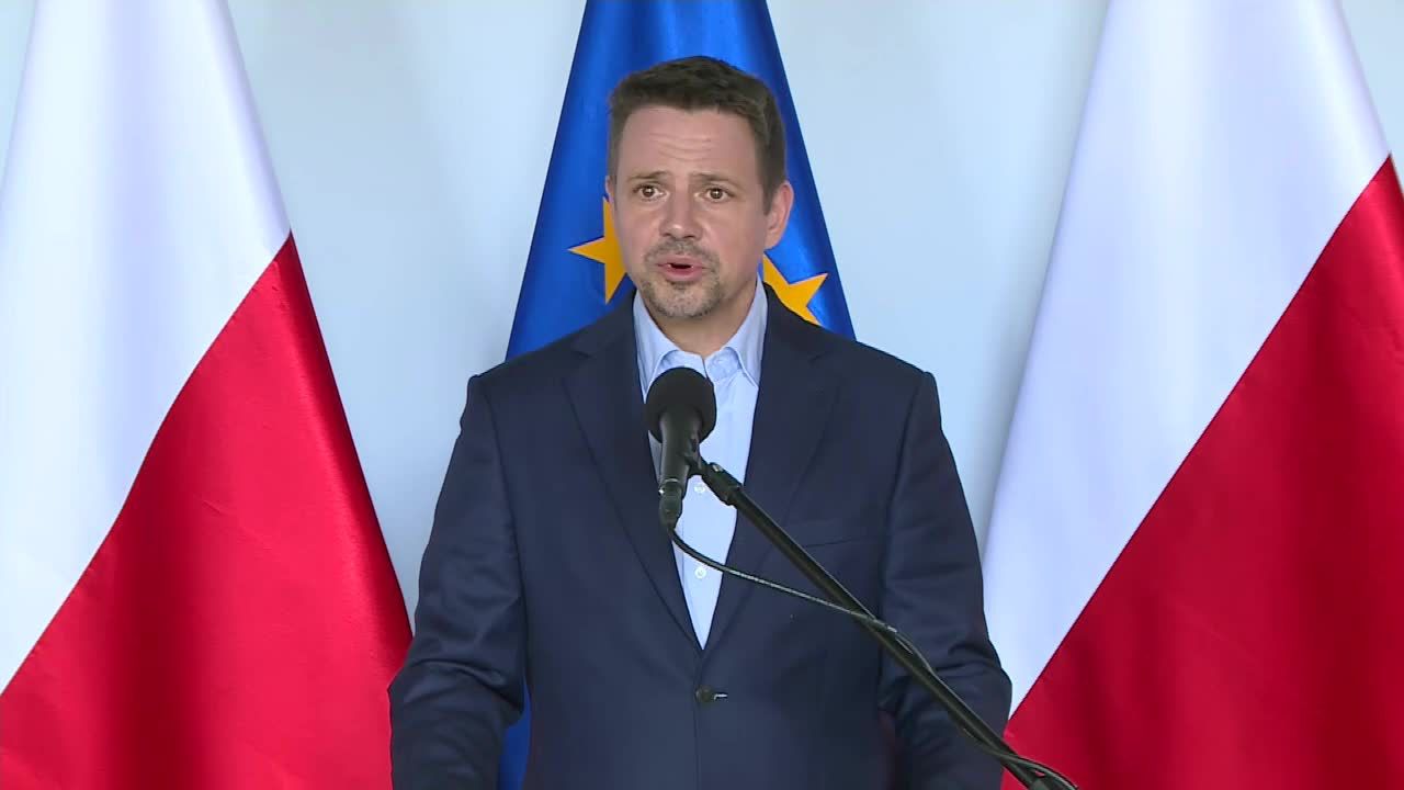 R. Trzaskowski proponuje płacę minimalną bez podatku