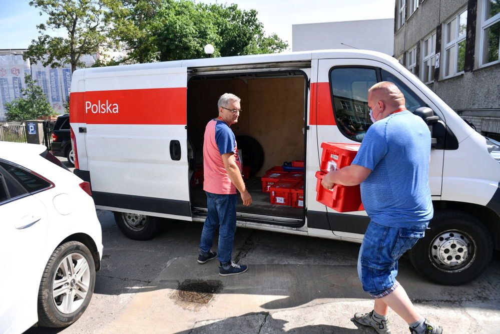 Poczta Polska: ponad 195 tys. pakietów wyborczych trafiło do adresatów