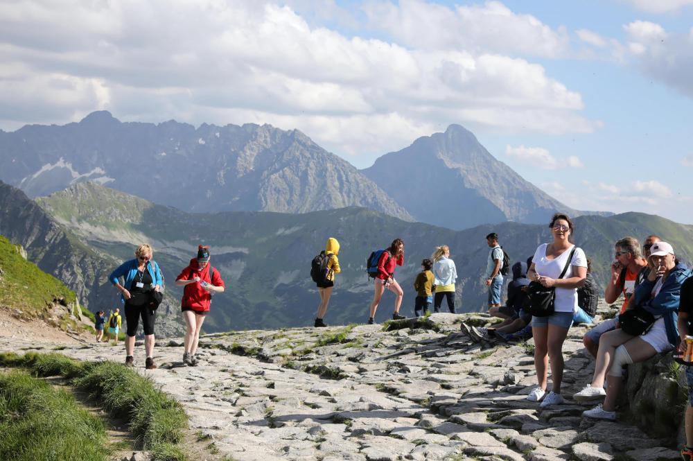 Na Mazurach tłok, w Tatry wracają turyści, nad morzem mogą być wolne miejsca