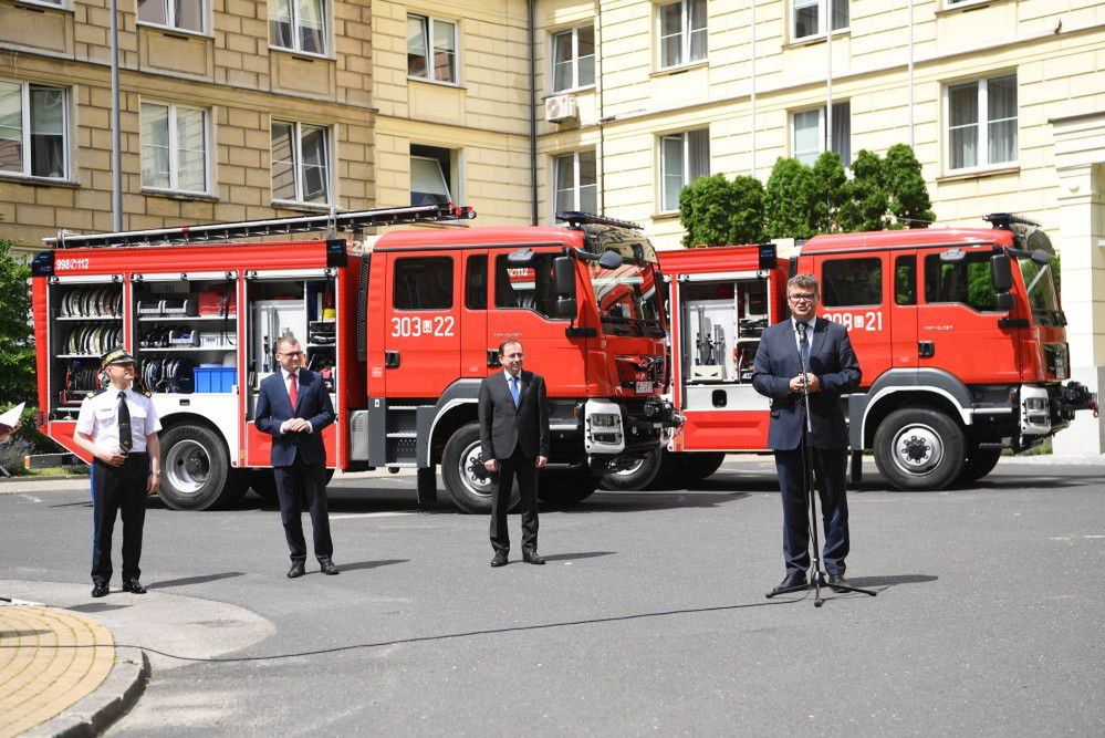 Do ochotniczych straży pożarnych trafi rekordowa liczba wozów bojowych