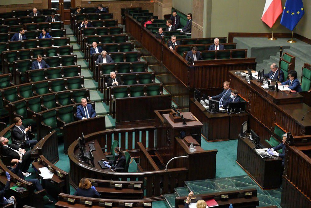 Sejm uchwalił specustawę ws. wsparcia realizacji programów operacyjnych