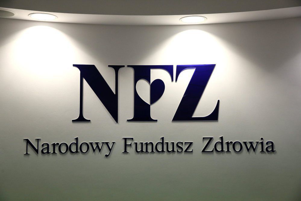 Za świadczenia związane z COVID-19 NFZ wypłacił już szpitalom 400 milionów zł