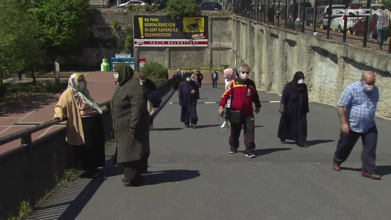 Turcja łagodzi restrykcje. Seniorzy mogli wyjść na dwór po raz pierwszy od siedmiu tygodni