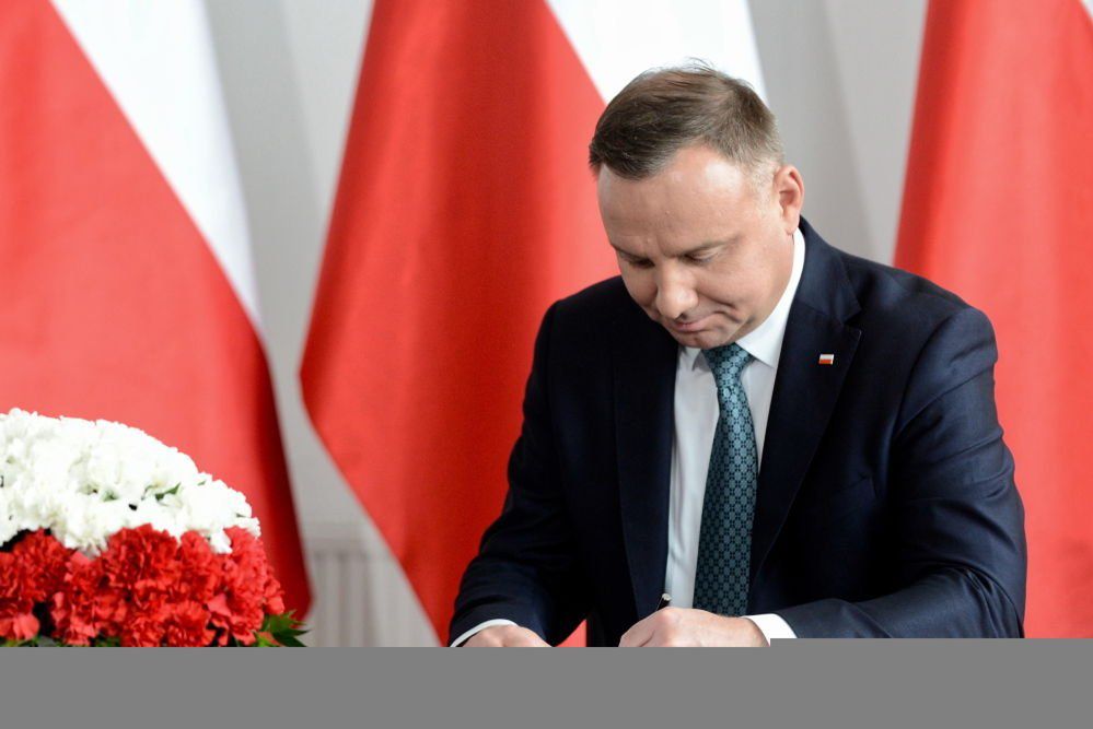 Prezydent podpisał ustawę o głosowaniu korespondencyjnym w wyborach prezydenckich 2020 r.