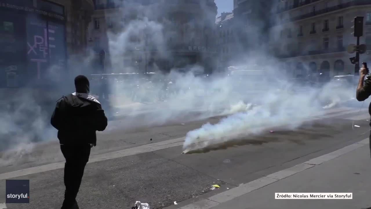 Tysiące nielegalnych migrantów protestowało w Paryżu. Policja użyła gazu pieprzowego