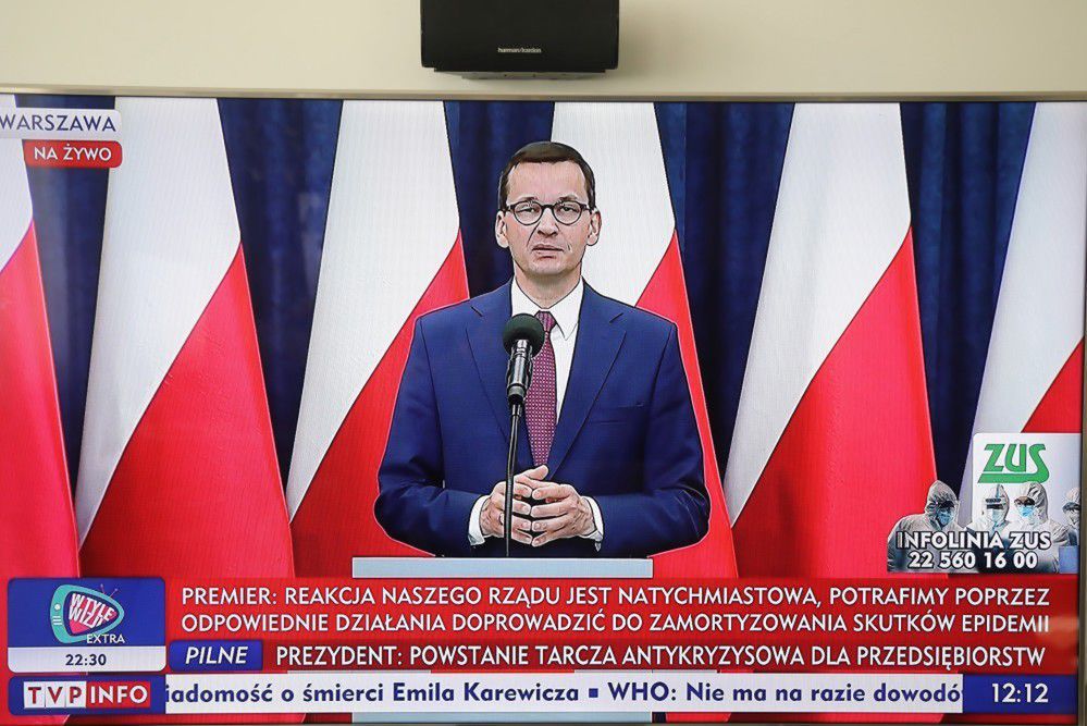 Premier przedstawił założenia pakietu antykryzysowego; jego szacunkowa wartość to ok. 212 mld zł