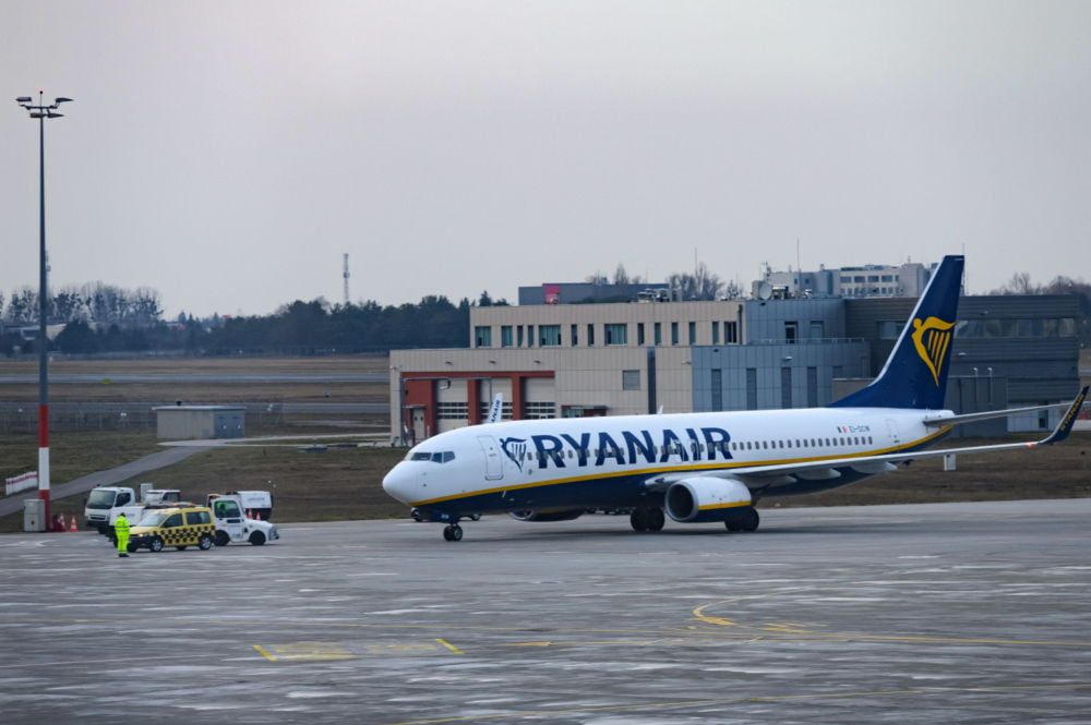 Ryanair odwołuje loty do Włoch z powodu koronawirusa