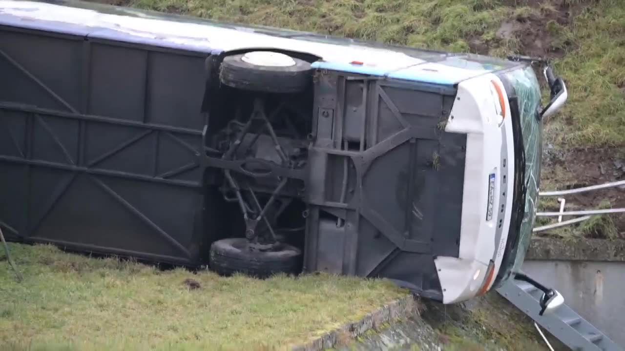 Dwoje dzieci zginęło w wypadku autokaru szkolnego w Turyngii