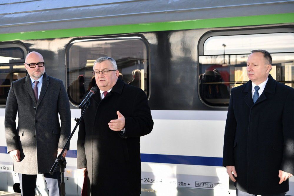 PKP Intercity odebrało już wszystkie 90 zmodernizowanych wagonów od Cegielskiego