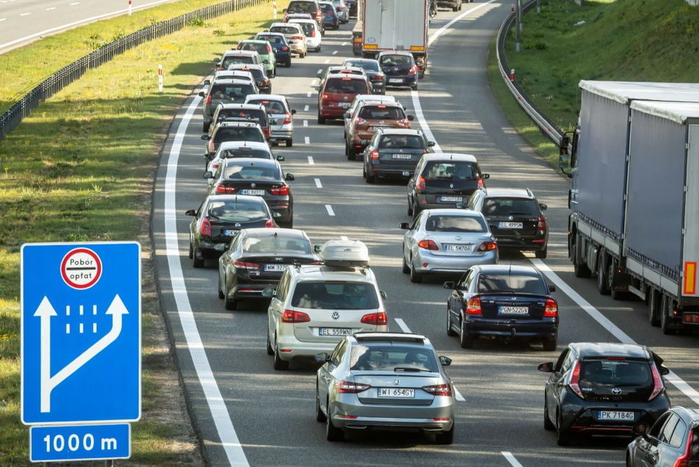 UE: wchodzą w życie przepisy o wyposażeniu aut w systemy bezpieczeństwa