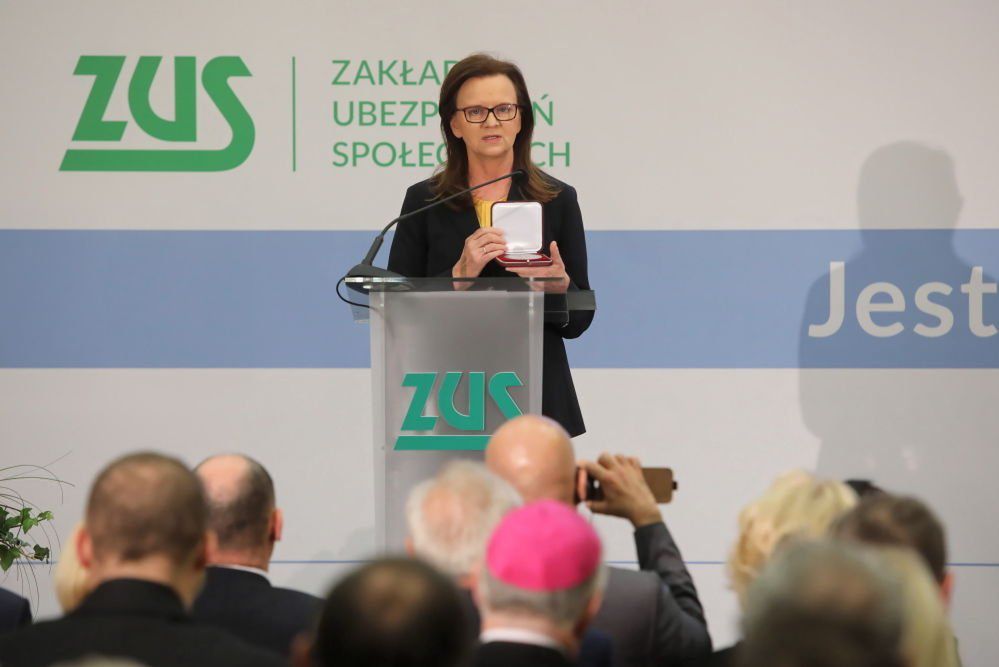 Prezes ZUS: w 2019 r. w ramach e-składki wpłacono ponad 280 mld zł