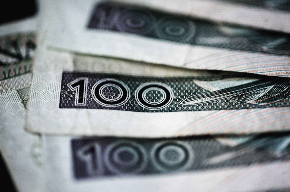 Banki centralne USA i strefy euro zapowiadają restrykcyjny kurs. To może oznaczać również utrzymywanie wysokich stóp procentowych w Polsce