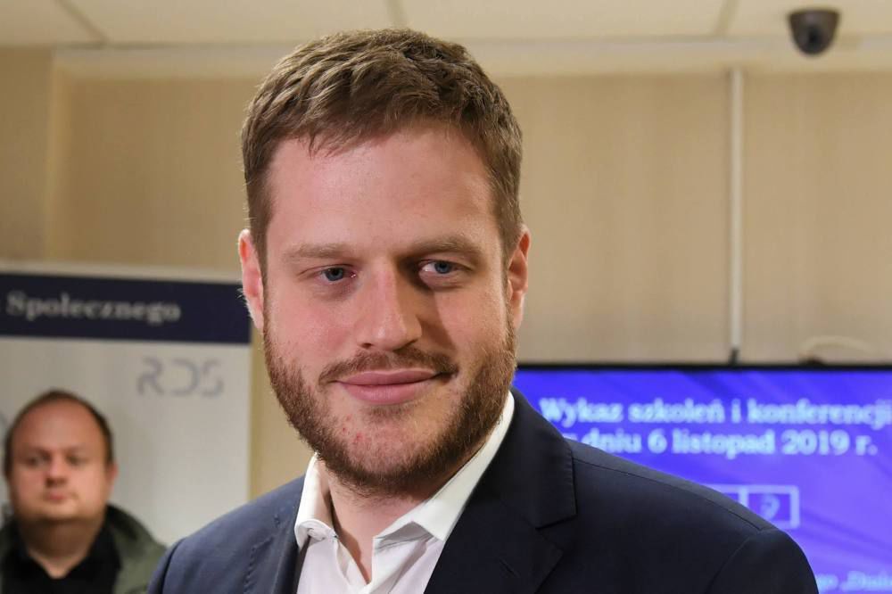 Mniej papieru i pieczątek, więcej informatyzacji – e-zdrowie nabiera tempa