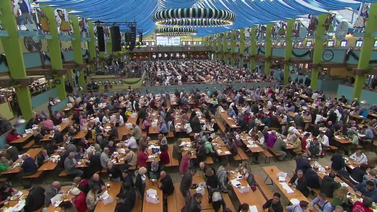 Wielkie sprzątanie po wielkiej zabawie. Zakończył się Oktoberfest