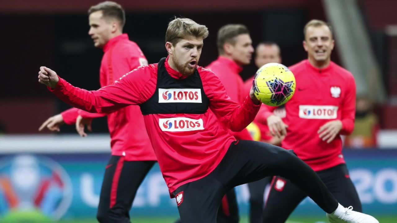 Biało-czerwoni trenowali na Stadionie Narodowym. Polacy postarają się wygrać ze Słowenią, aby godnie pożegnać Łukasza Piszczka