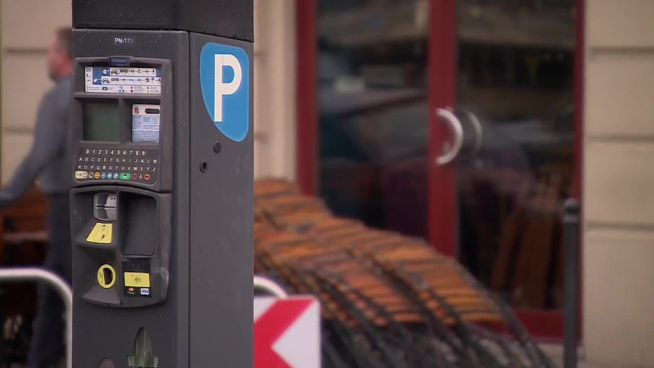 Nawet podwójna podwyżka cen parkowania w centrum Krakowa