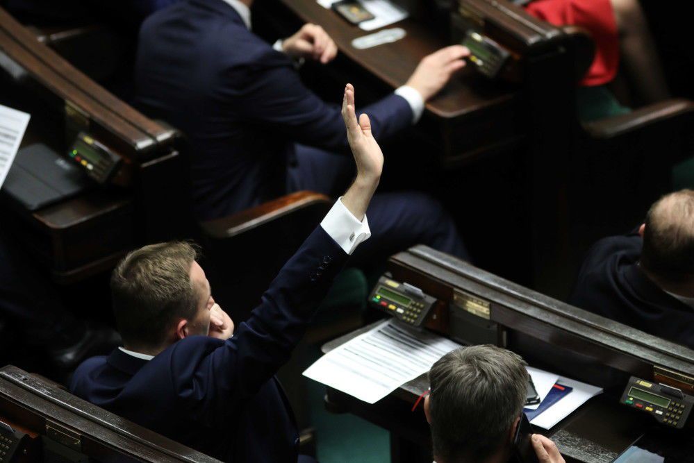 Sejm przyjął ustawę wprowadzającą tzw. Mały ZUS-u plus