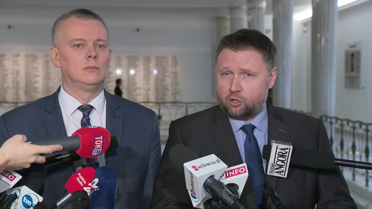 Posłowie PO żądają od premiera ujawnienia “kalendarium afery M. Banasia”