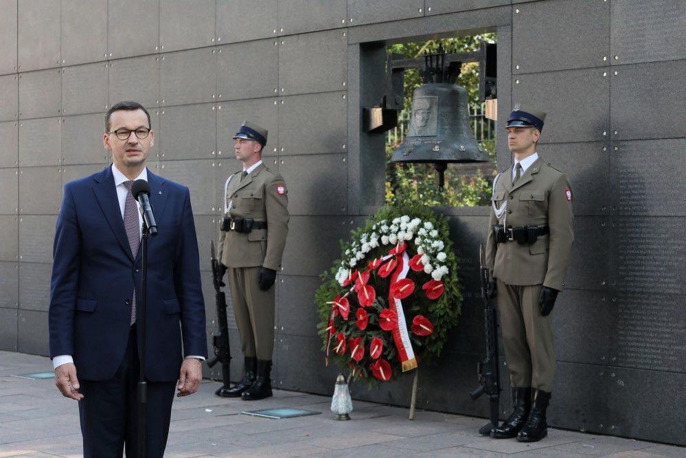 Premier: powstańcy warszawscy są na pierwszym miejscu w panteonie naszych bohaterów