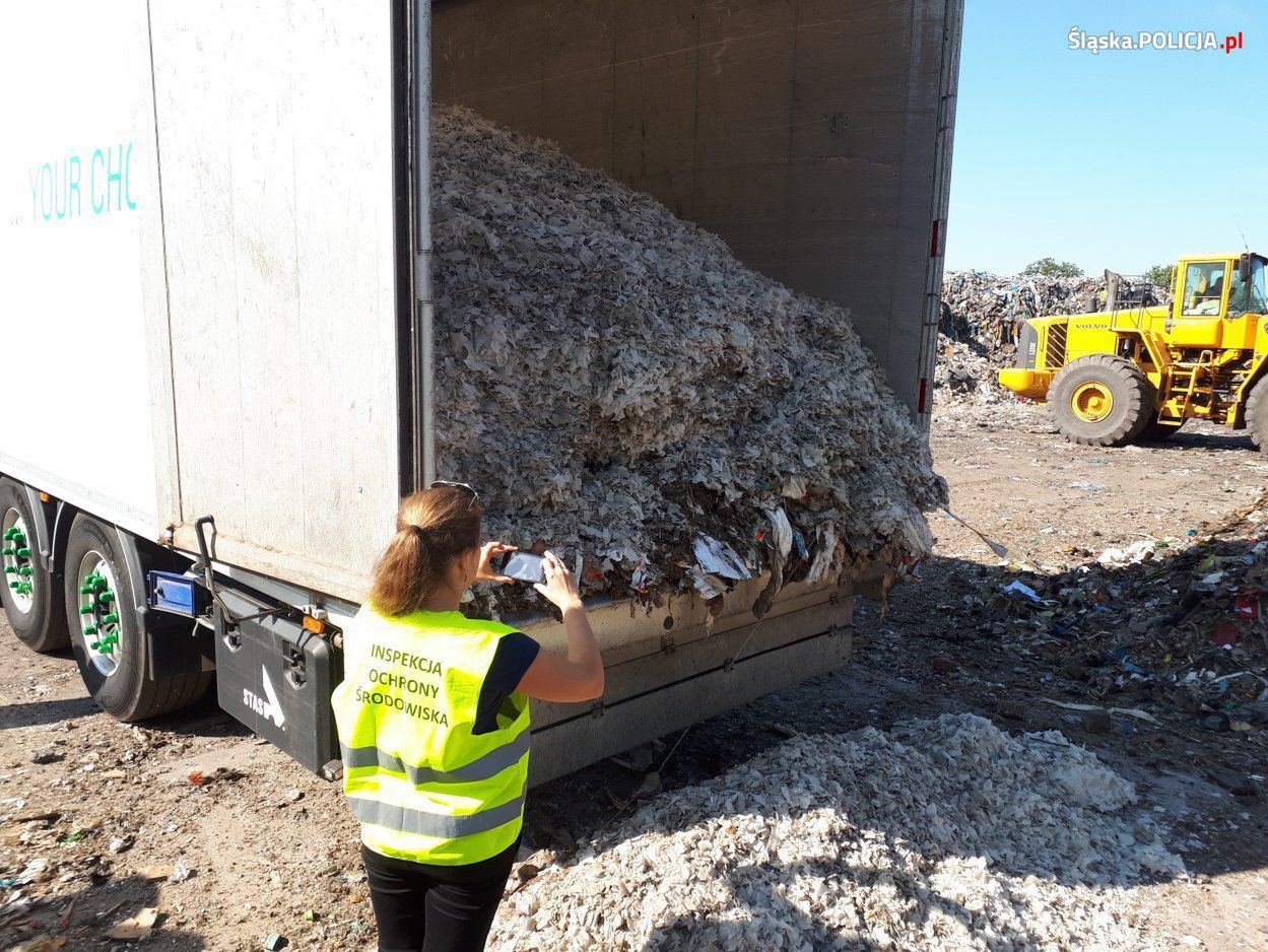 UJAWNILI NIELEGALNY TRANSPORT ODPADÓW KOMUNALNYCH Z NIEMIEC