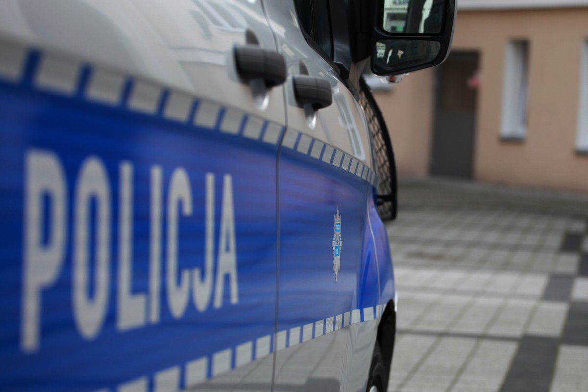 Pijana nastolatka z piwem w szkole – interweniowała straż miejska i policja