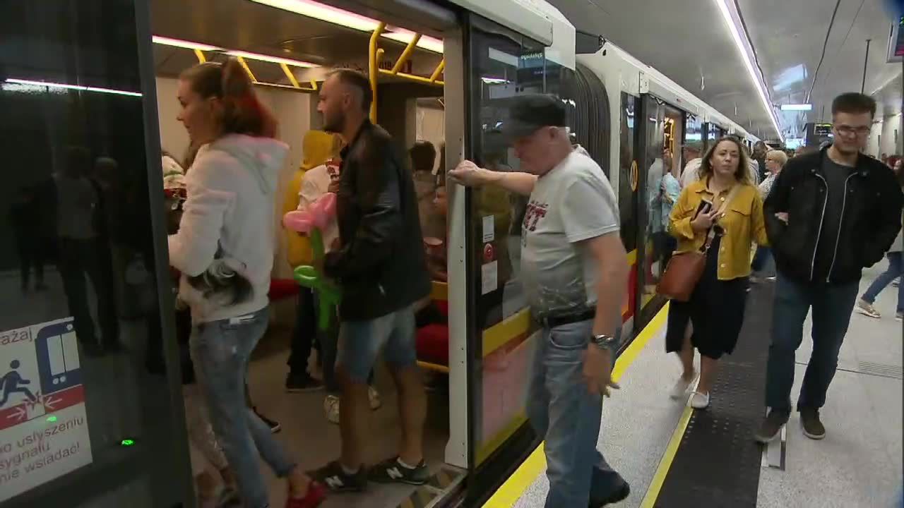 “Metro dojechało na Targówek”. W Warszawie otwarto trzy nowe stacje kolei podziemnej