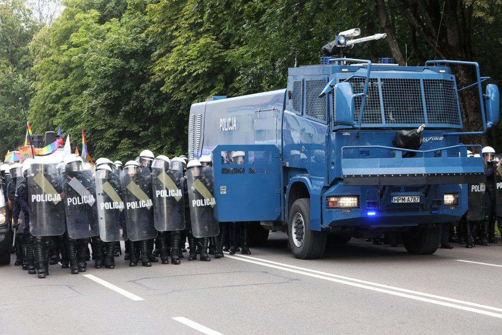 MSWiA ws. wydarzeń w Białymstoku: działania policji trwają