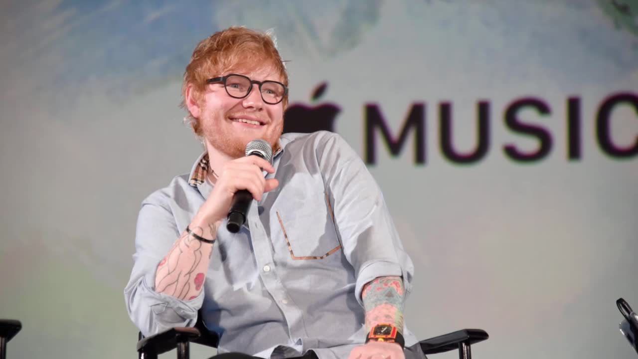 Ed Sheeran zmaga się z fobią społeczną