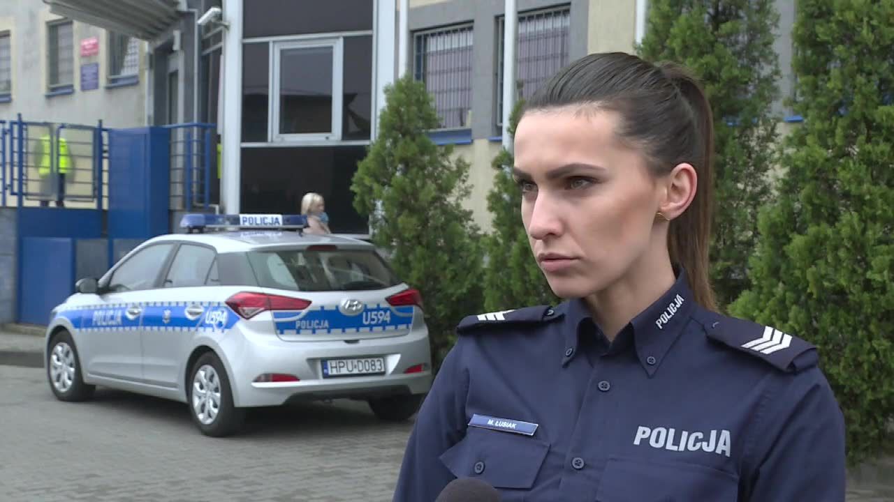 Chciał odwieźć dzieci do przedszkola, wjechał do rowu. Kierowca miał 2,5 promila