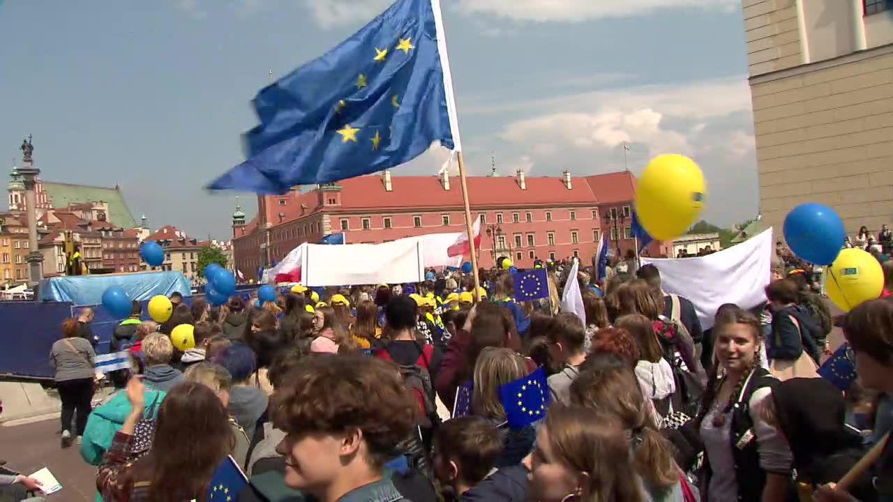 “Tolerancja, wolność i zjednoczenie w różnorodności”. Parada Schumana przeszła ulicami Warszawy