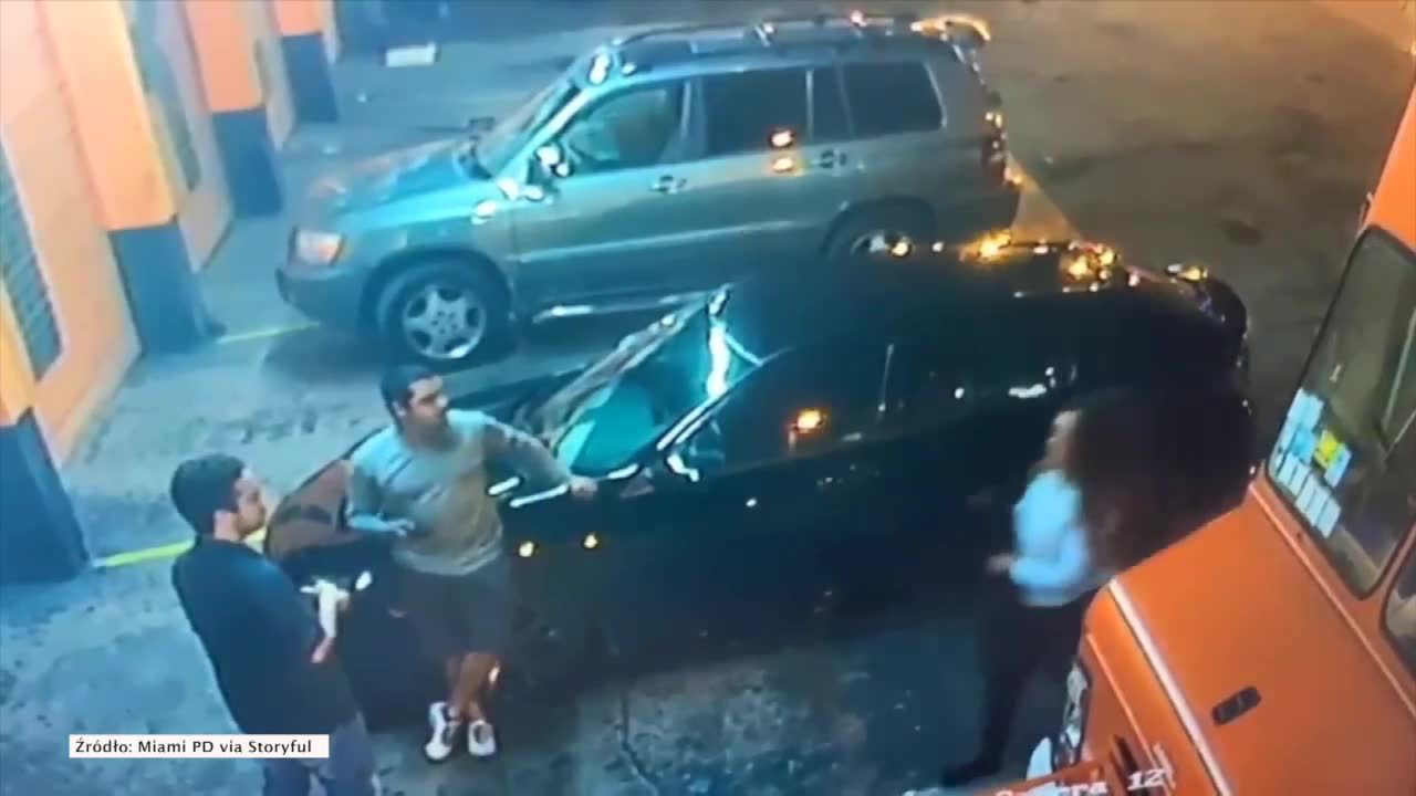 Kobieta uprowadzona sprzed warsztatu samochodowego w Miami. Nagranie z kamer monitoringu