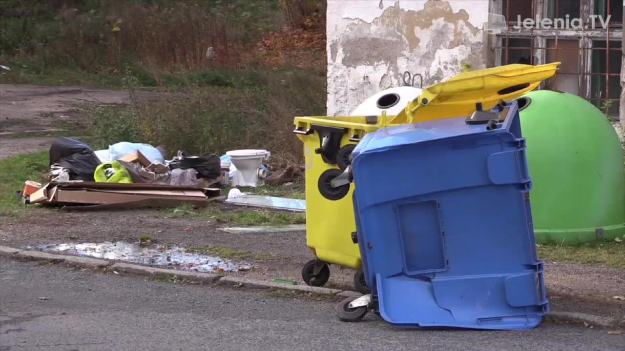 Nocna wichura nad Jelenią Górą. Ponad 100 interwencji strażaków