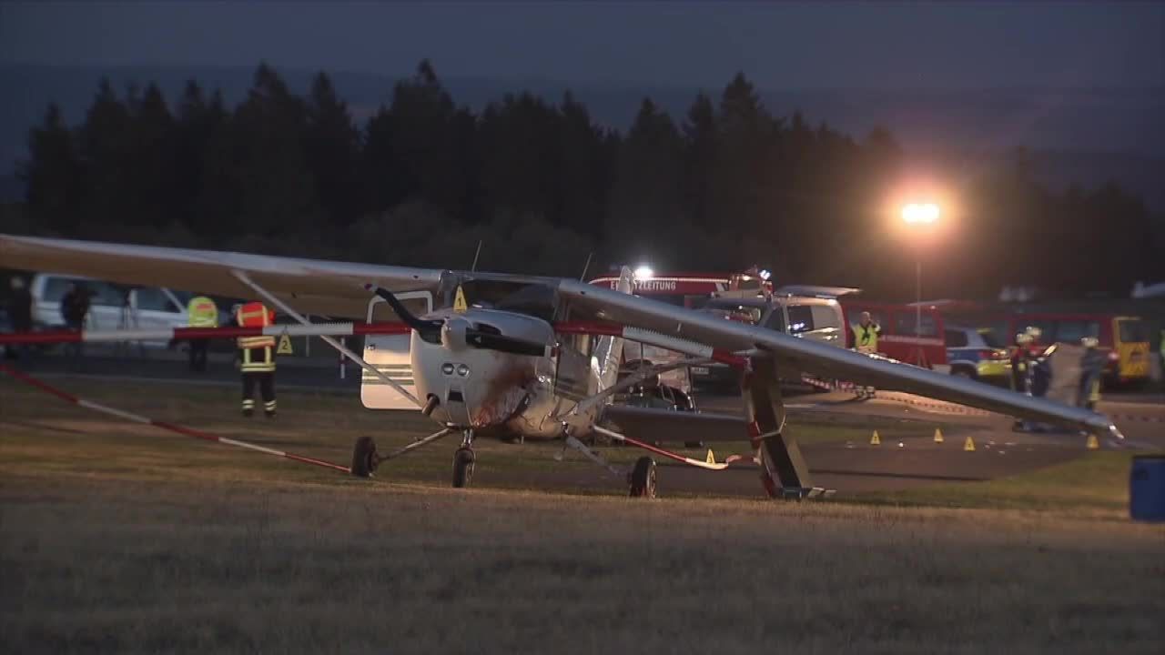 Samolot wpadł w tłum ludzi przy próbie lądowania. Zginęły trzy osoby