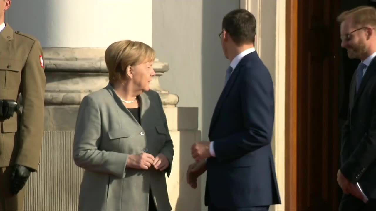 Angela Merkel w Warszawie. Premier powitał kanclerz Niemiec w Belwederze