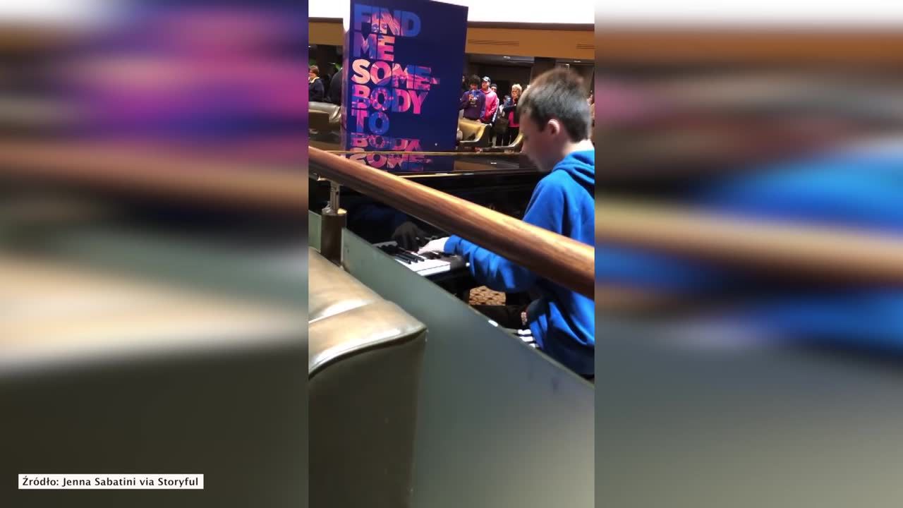Niesamowite wykonanie „Bohemian Rhapsody” na pianinie. Młody chłopak dał popis talentu po pokazie produkcji o Queen
