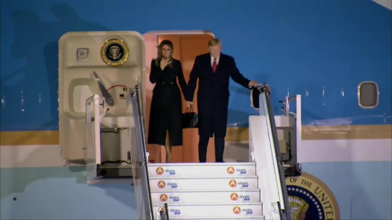 D. Trump już we Francji. Z pokładu Air Force One pouczył E. Macrona