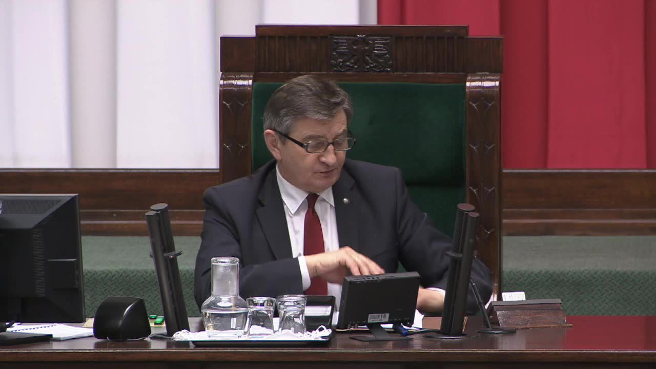 Sejm przegłosował ustawę o obniżce akcyzy na energię elektryczną. Za było 389 posłów